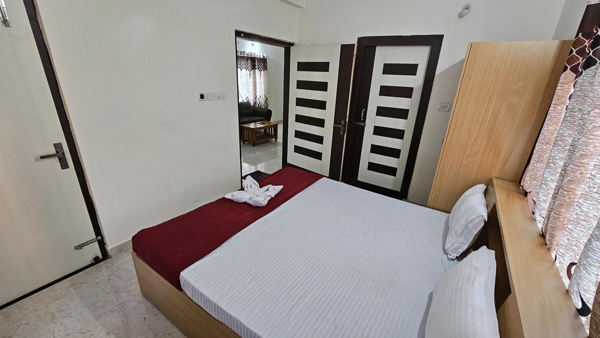 Vensa Homestay Puri Exterior foto